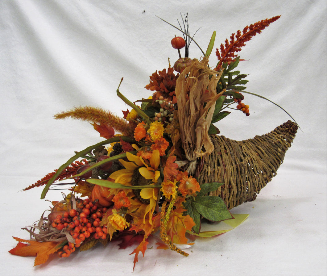 Gallery/BH04 - April's Garden Wreath