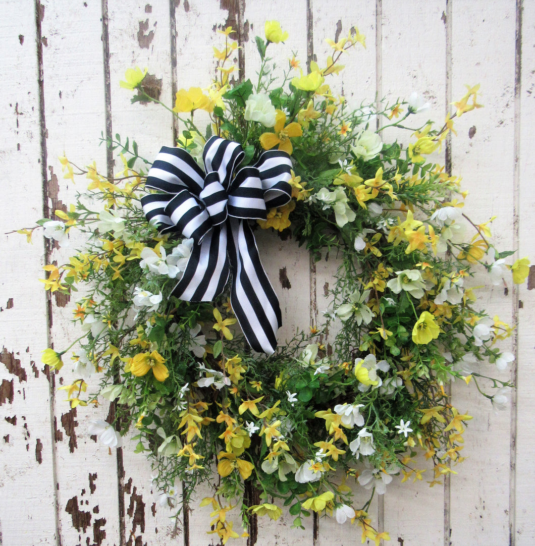 Gallery/ENG28 - April's Garden Wreath