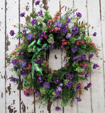 Gallery/Eng37 - April's Garden Wreath