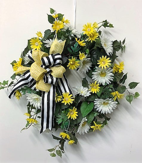 Gallery/Eng04 - April's Garden Wreath