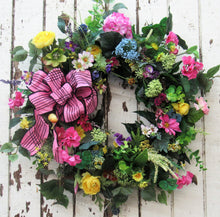 Gallery/Eng5 - April's Garden Wreath