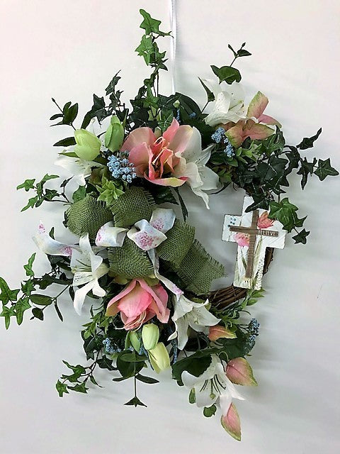 Gallery/Eng212 - April's Garden Wreath