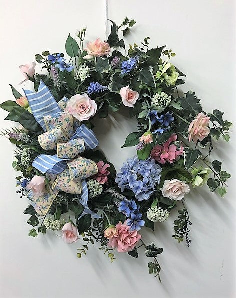 Gallery/Eng93 - April's Garden Wreath