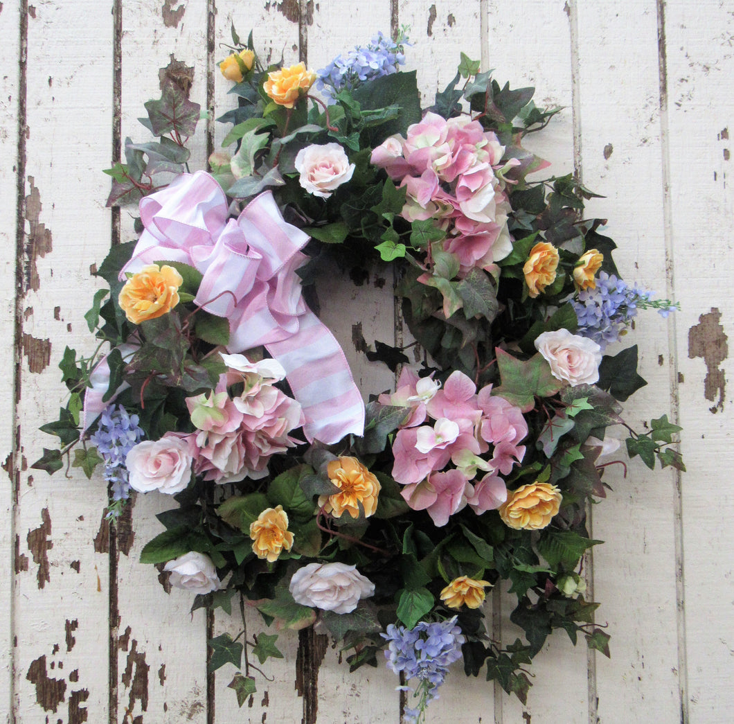 Gallery/Eng96 - April's Garden Wreath