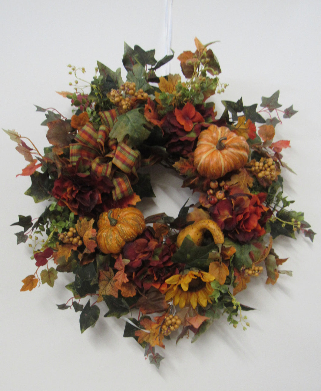 Gallery/Harv176 - April's Garden Wreath