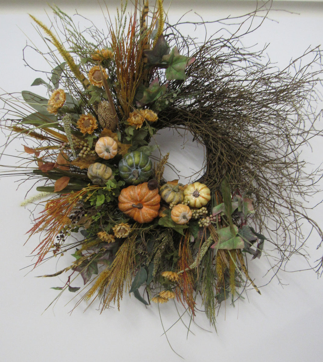 Gallery/Harv184 - April's Garden Wreath