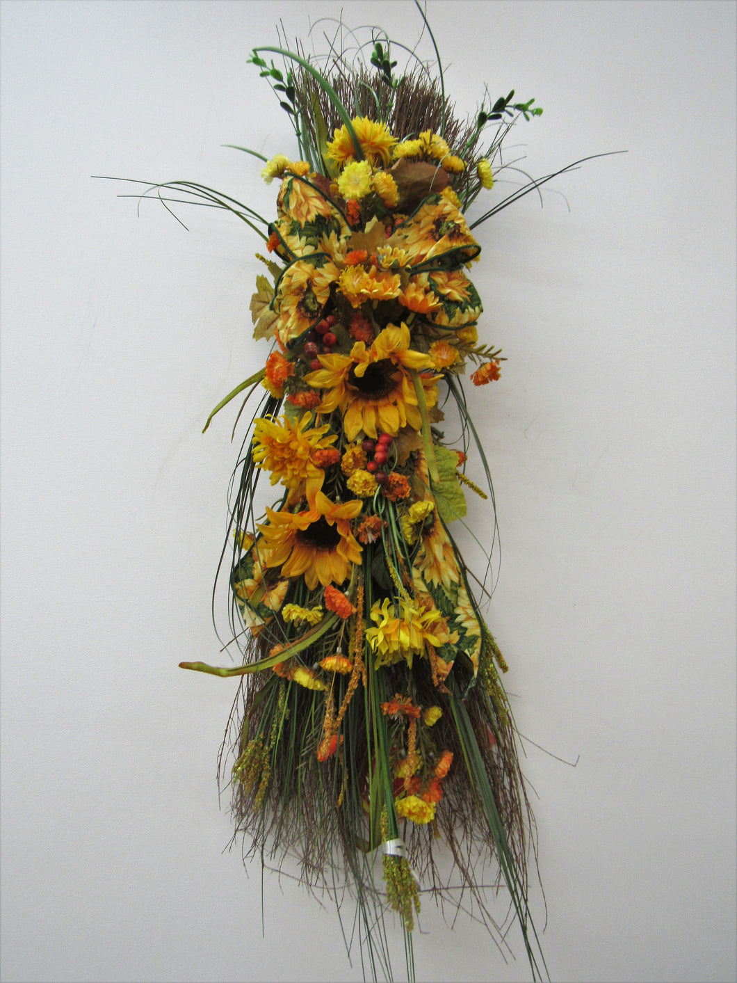 Gallery/Harv72 - April's Garden Wreath