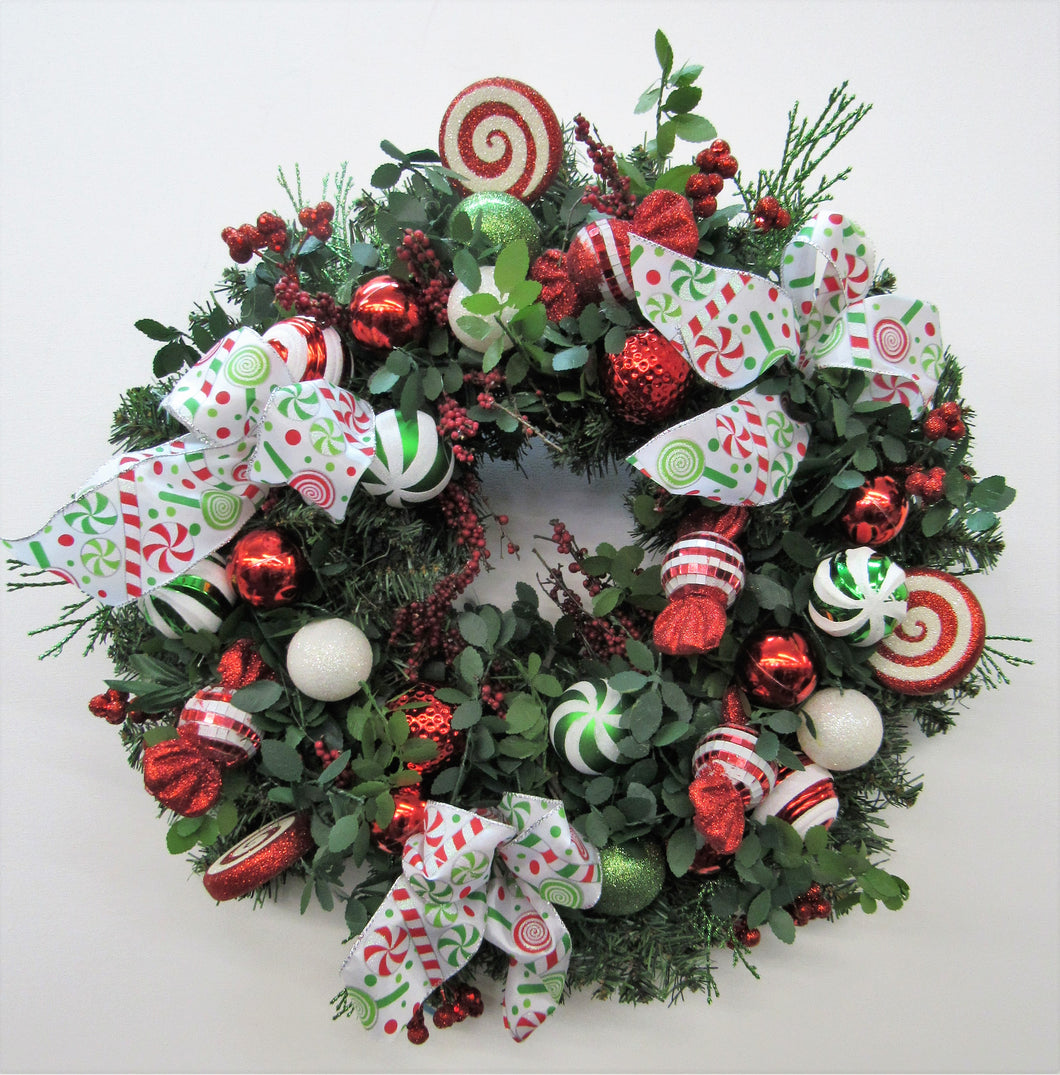 Gallery/Hol116 - April's Garden Wreath