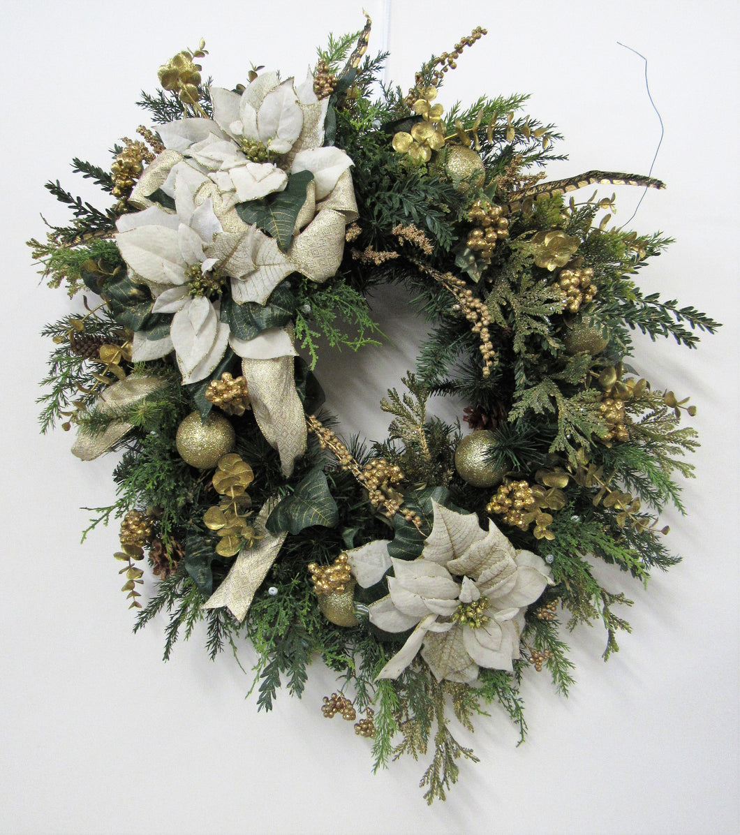 Gallery/Hol29 - April's Garden Wreath