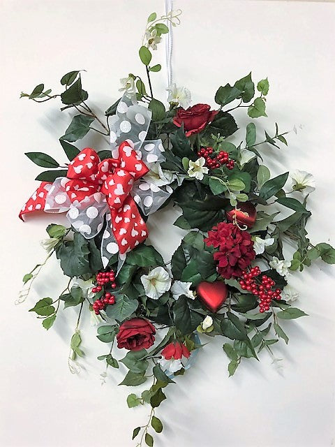 Gallery/Val46 - April's Garden Wreath